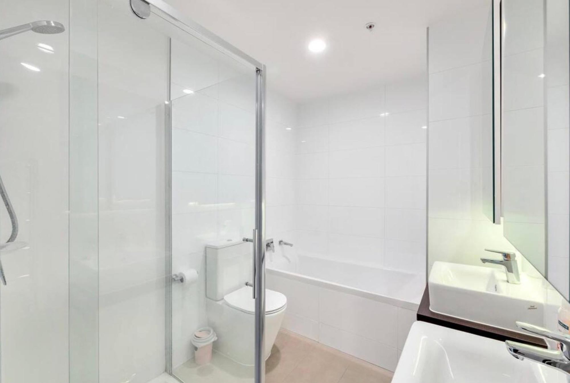 Top Floor Harbour View And Skytower View Apartment In Cbd Auckland Esterno foto